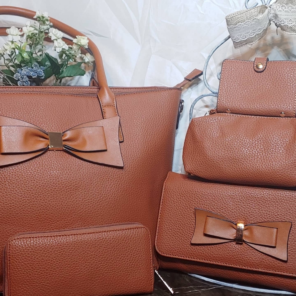 Brown Bow Accent Handbag Set